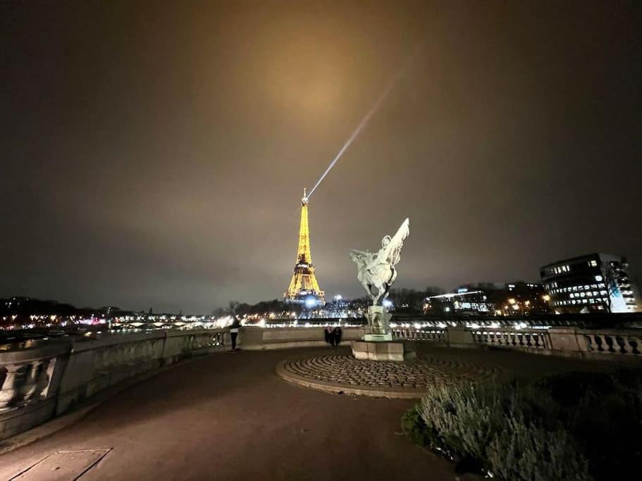 Studio A Proximite De La Tour Eiffel Paris