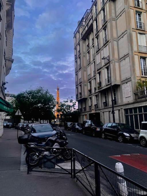 Studio A Proximite De La Tour Eiffel Apartment