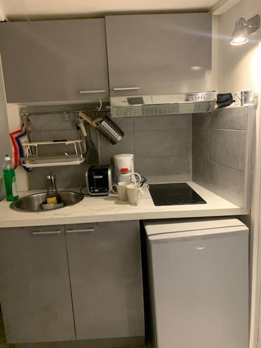 Studio A Proximite De La Tour Eiffel Apartment Paris